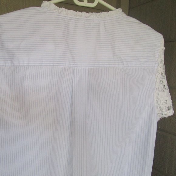 Karl Lagerfeld Paris Button Up Blouse Stripe & Laced Up  Size L - Picture 5 of 5